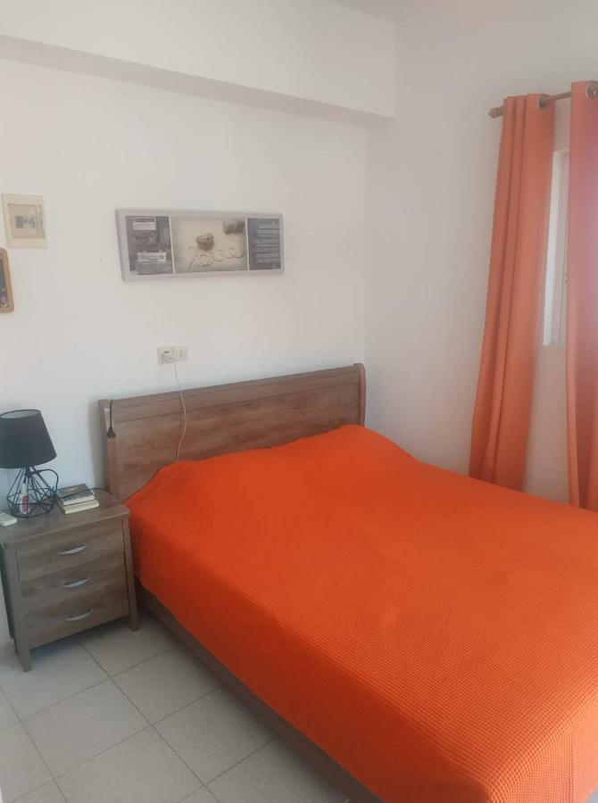 Spiros Apartments Livadia  ภายนอก รูปภาพ