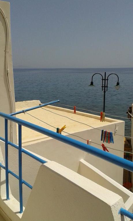 Spiros Apartments Livadia  ภายนอก รูปภาพ